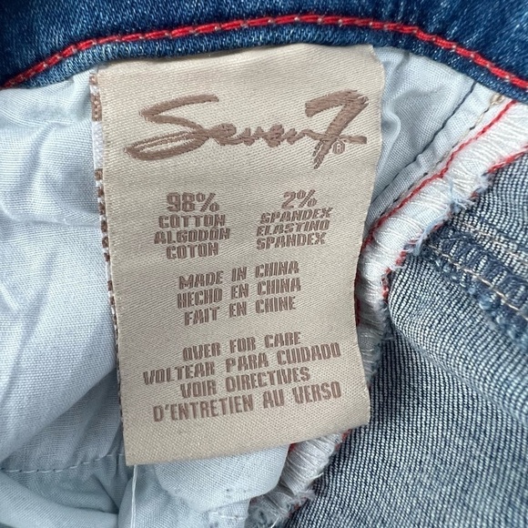 Seven7 Distressed Patched Girlfriend Distressed Jeans Size 30 Women’s - Picture 6 of 6